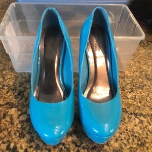 Turquoise patent leather stiletto heels
